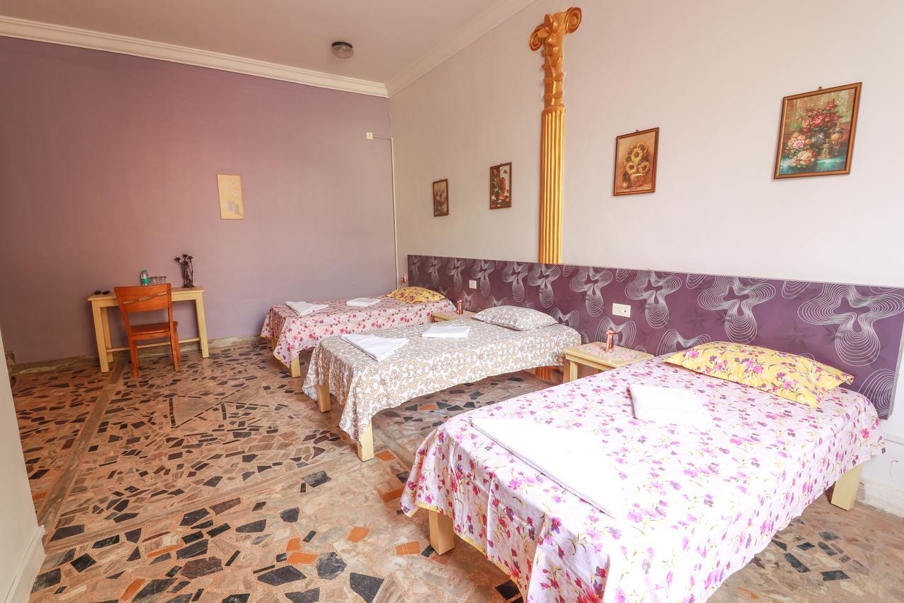 Guest house Brits Palace